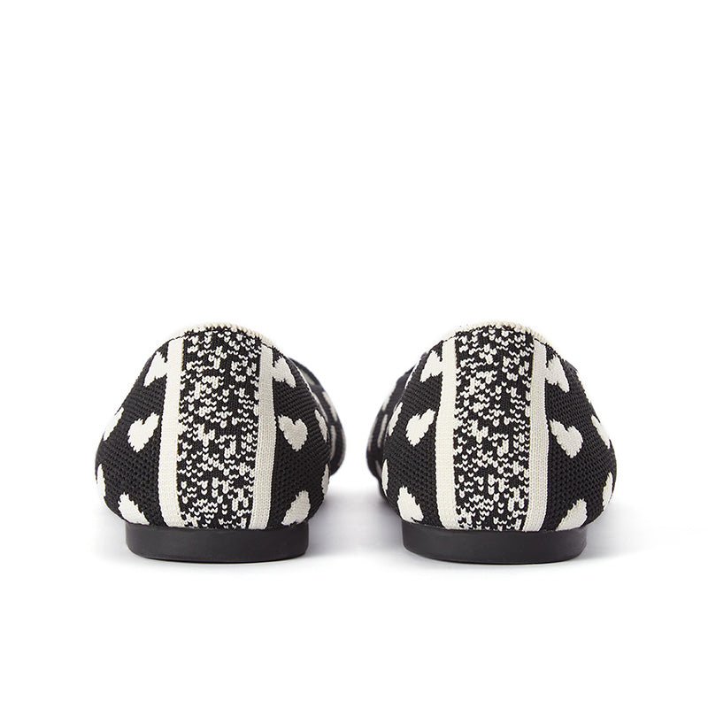 heart print pointed toe comfortable flats all black 4