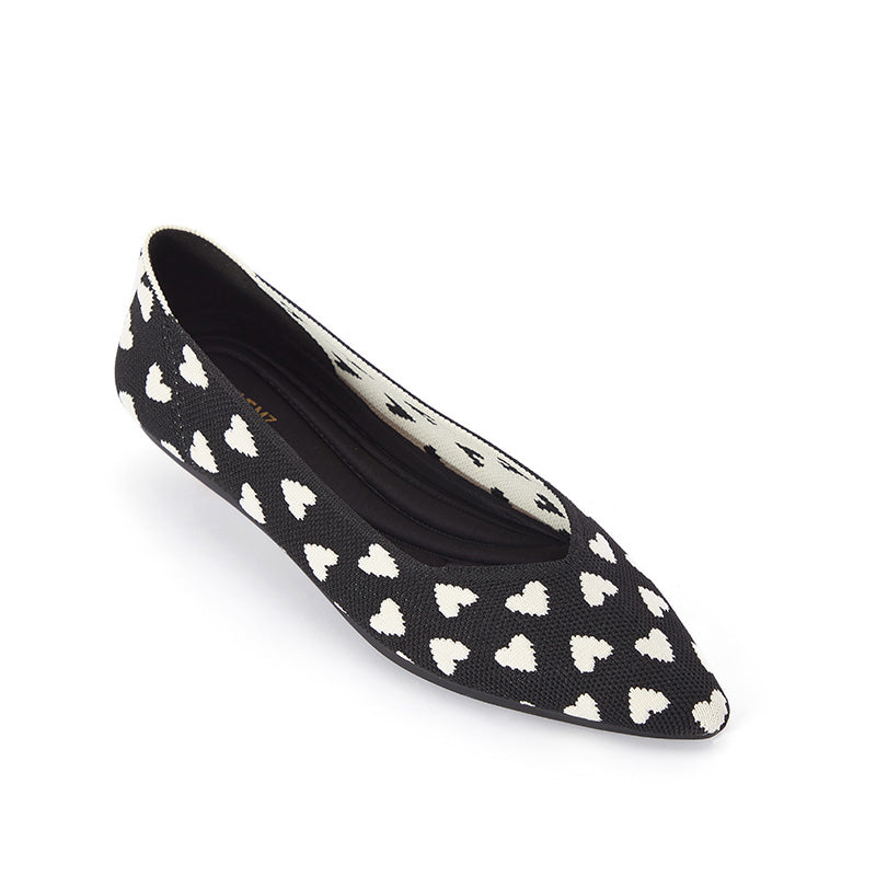 heart print pointed toe comfortable flats all black 5