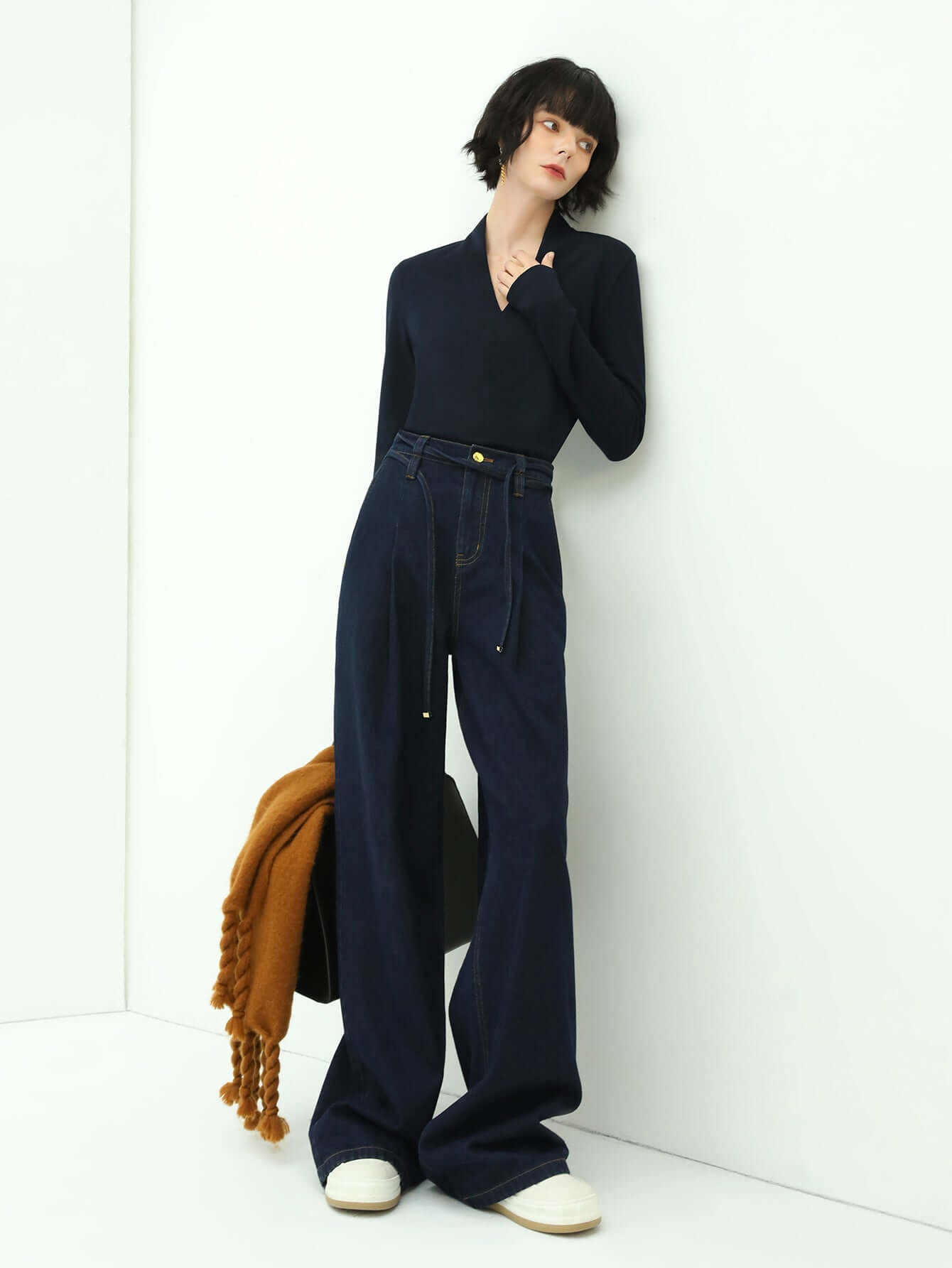 high waisted straight leg jeans in navy all navy 3