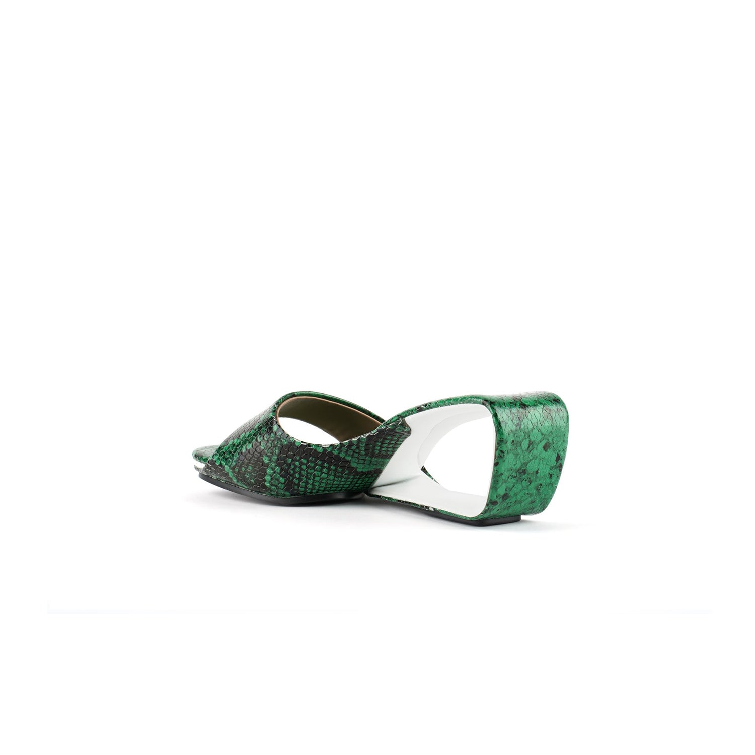 hollow-wedge-sandals_all_green_4.jpg