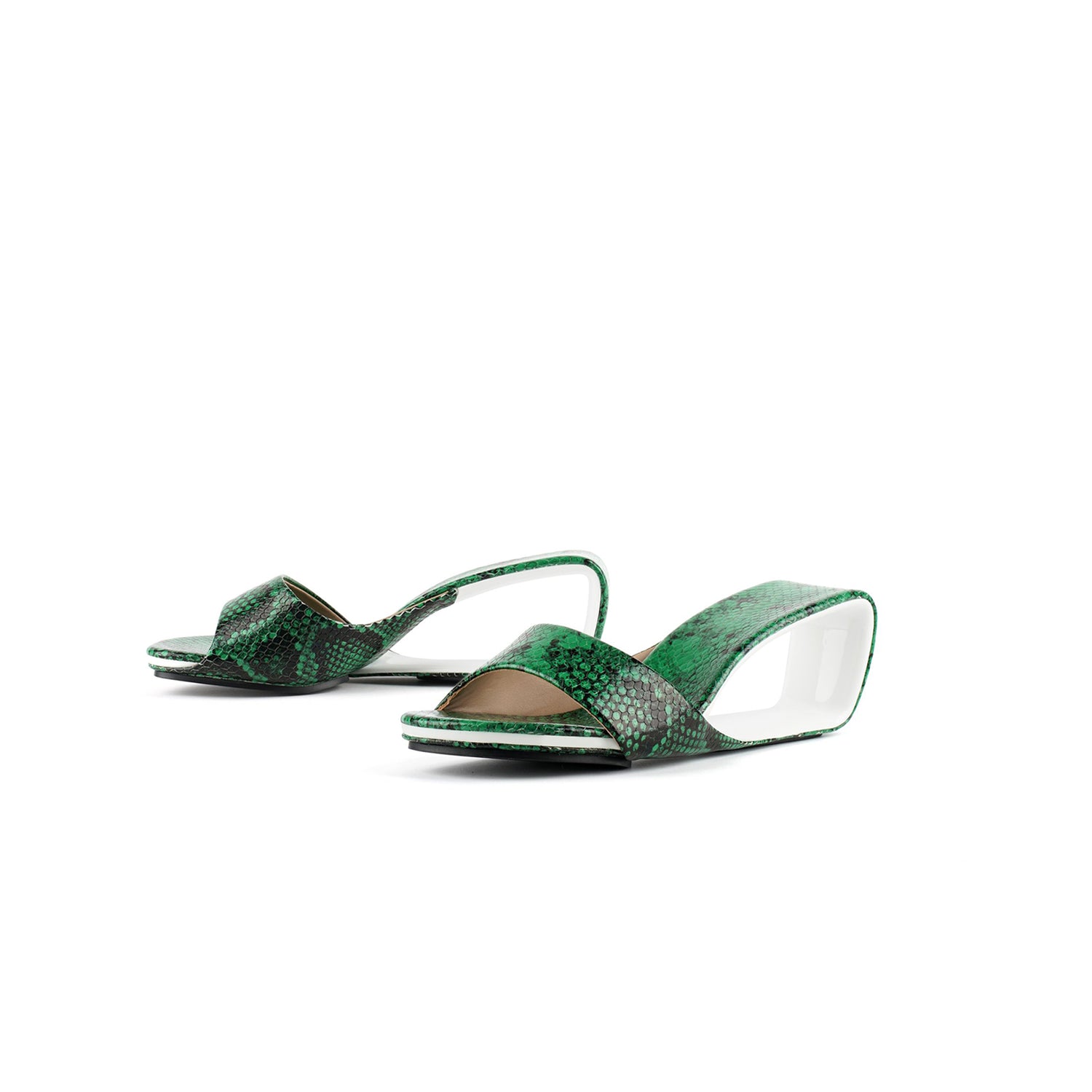 hollow-wedge-sandals_all_green_6.jpg