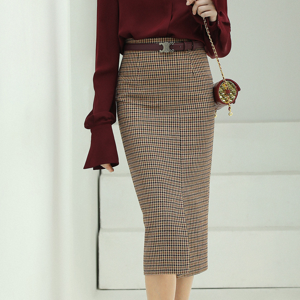 houndstooth-brown-checkered-wool-skirt_all_check_1.jpg
