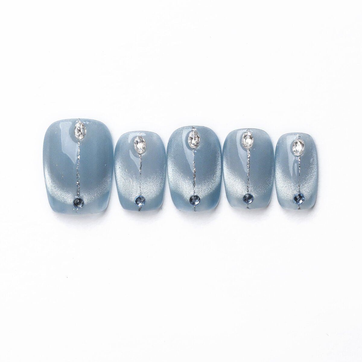 Iceland Frost Cat-Eye Press-On Nails