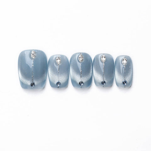 Iceland Frost Cat-Eye Press-On Nails