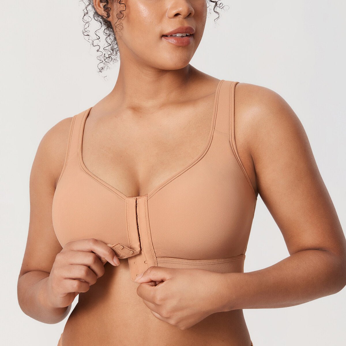 Inbarely Plus Front Closure Posture Wireless Lightly Padded Full Coverage Bra