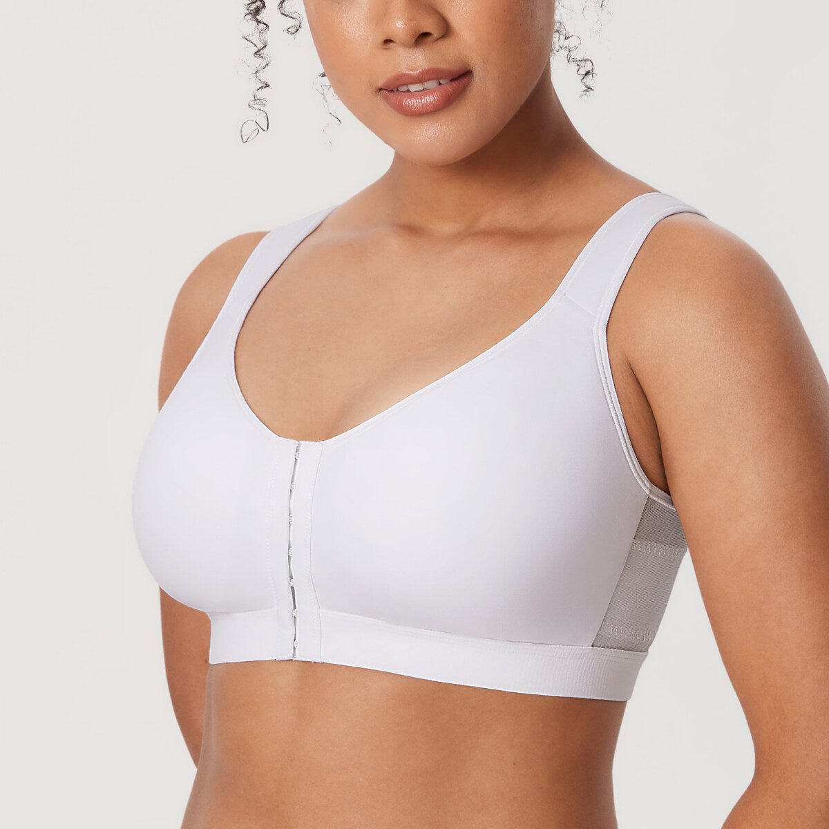 Inbarely Plus Front Closure Posture Wireless Lightly Padded Full Coverage Bra