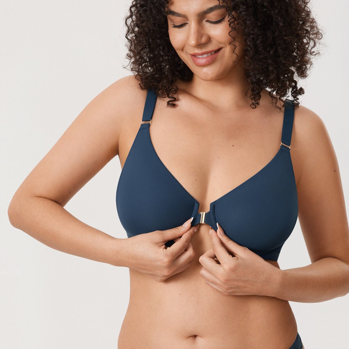 Inbarely Plus Front Closure Racerback Full Coverage Unlined Underwire Bra