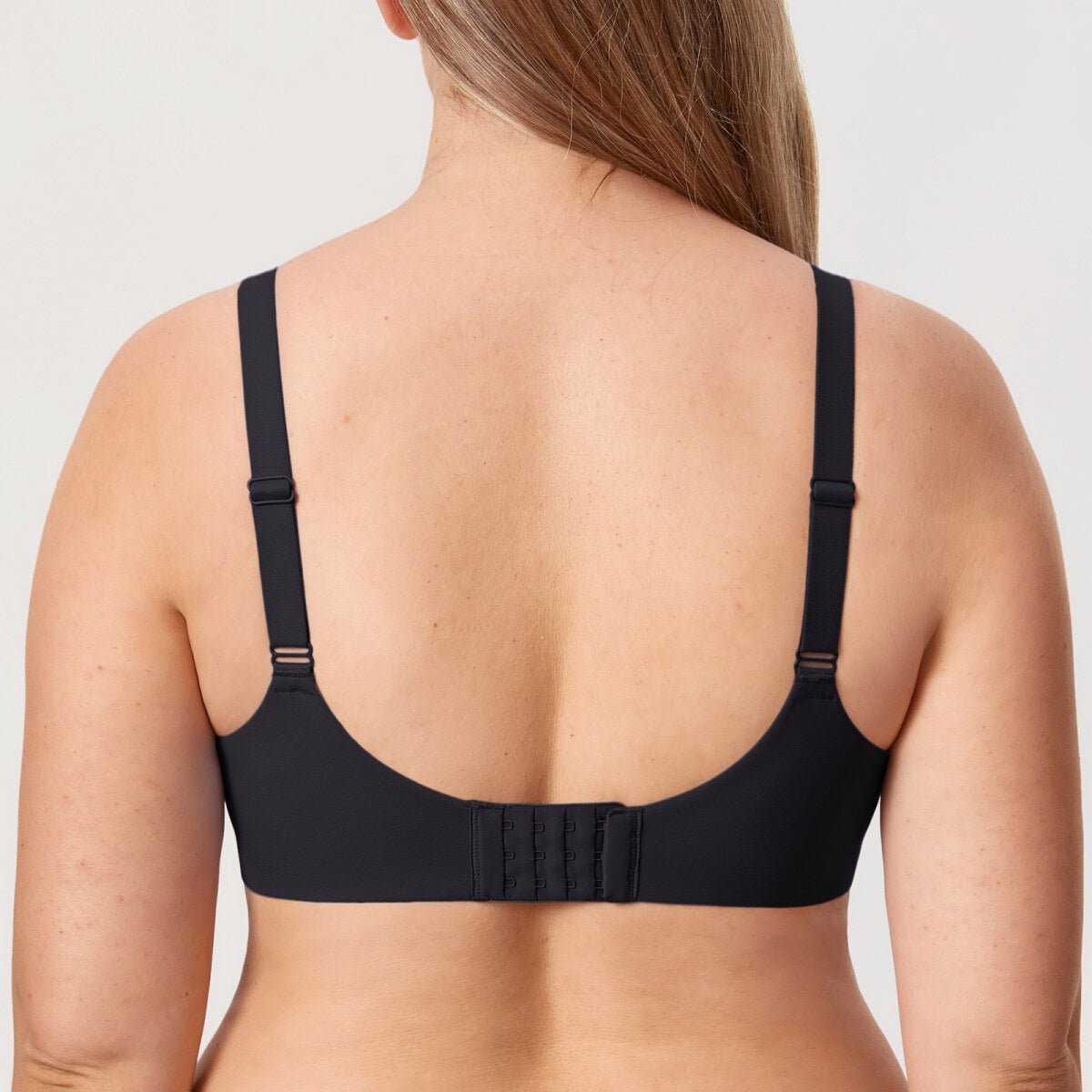 Inbarely Ultra - Soft Plunge Underwire Full Coverage Bra