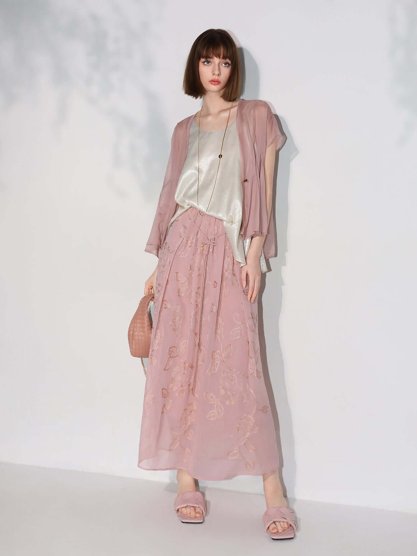 intricately embellished glitter embroidered skirt all pink 2