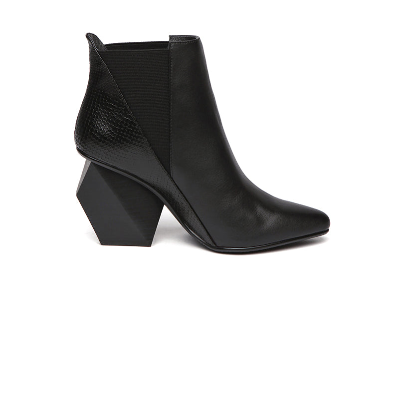 katie-panelled-pointed-toe-block-heel-boots_all_black_4.png