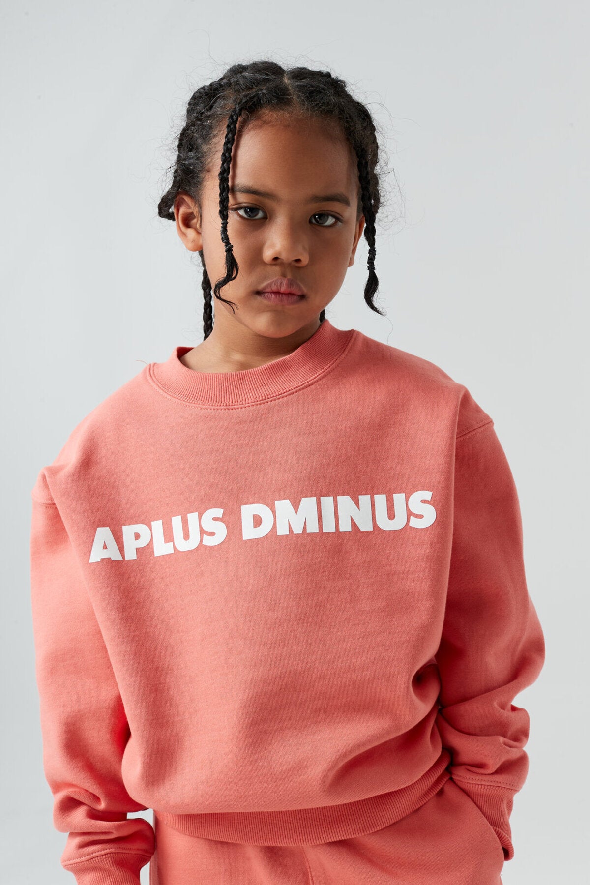 Kids APLUS DMINUS Bold Logo Crewneck Sweatshirt – Structured Thin Fleece Sports Casual Pullover