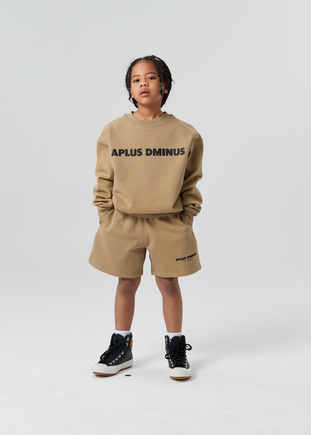 Kids APLUS DMINUS Bold Logo Crewneck Sweatshirt – Structured Thin Fleece Sports Casual Pullover