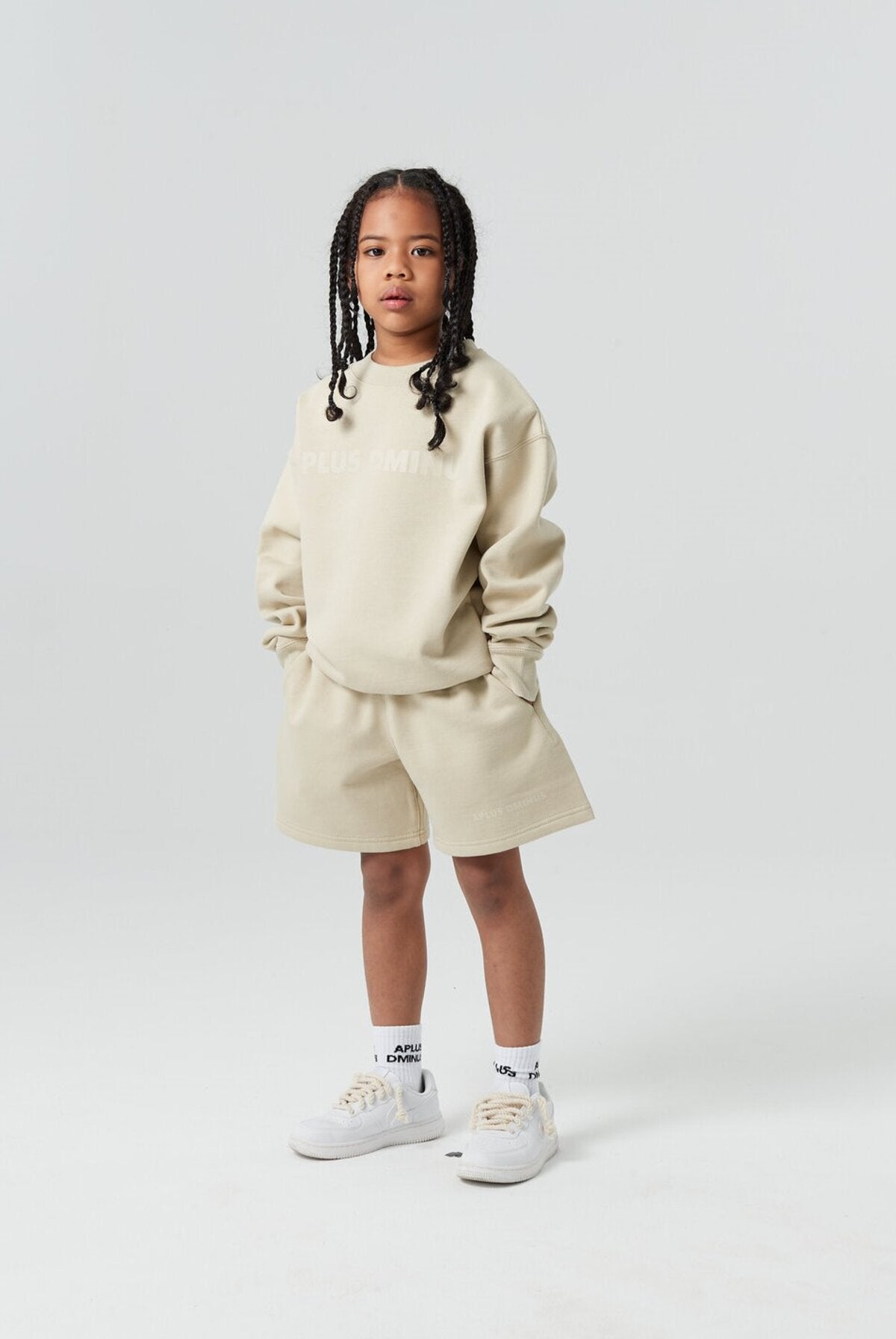 Kids APLUS DMINUS Bold Logo Crewneck Sweatshirt – Structured Thin Fleece Sports Casual Pullover