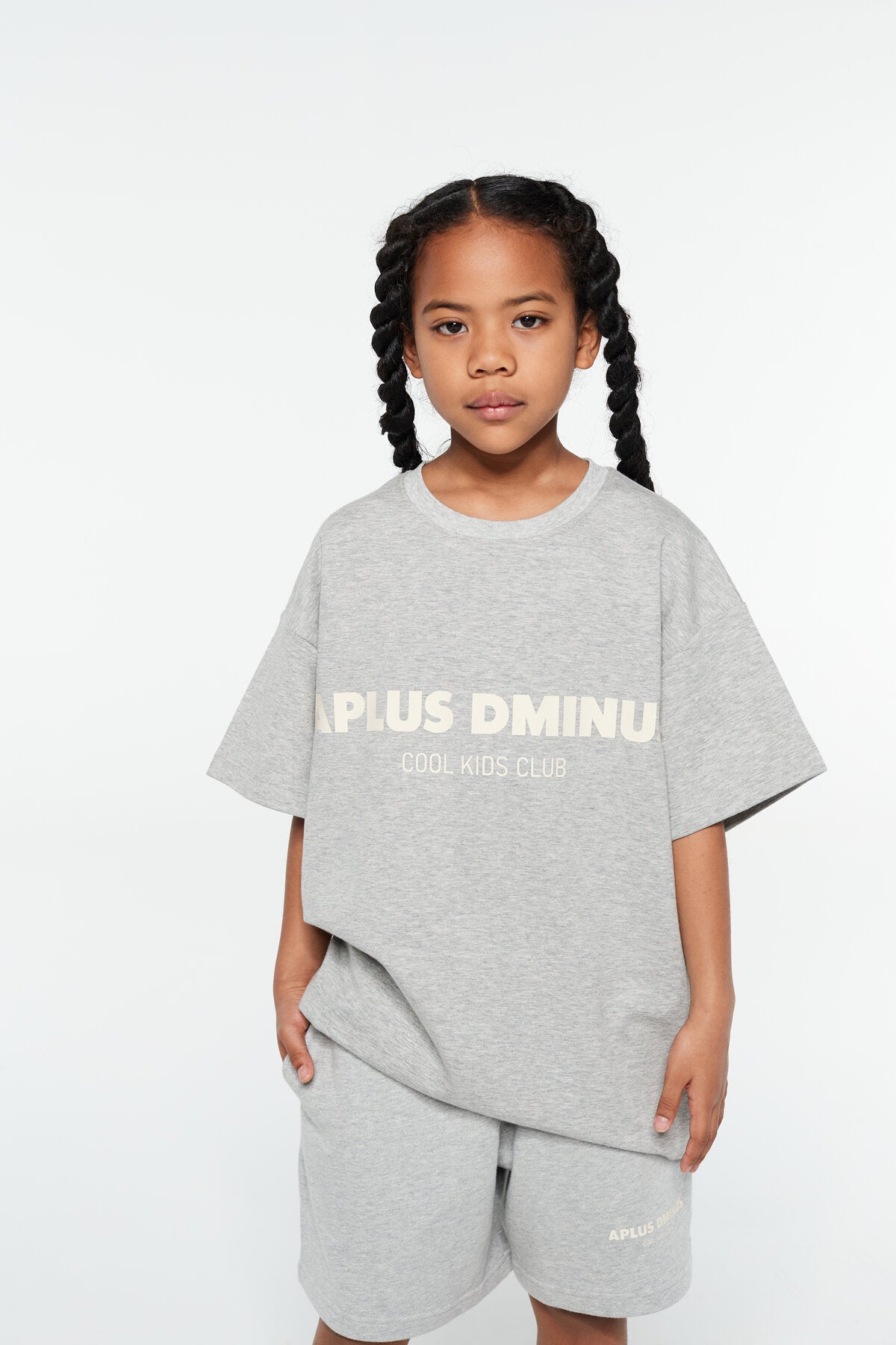 Kids APLUS DMINUS Cool Breeze Logo T-Shirt – Moisture-Wicking Quick-Dry Boxy Tech Tee