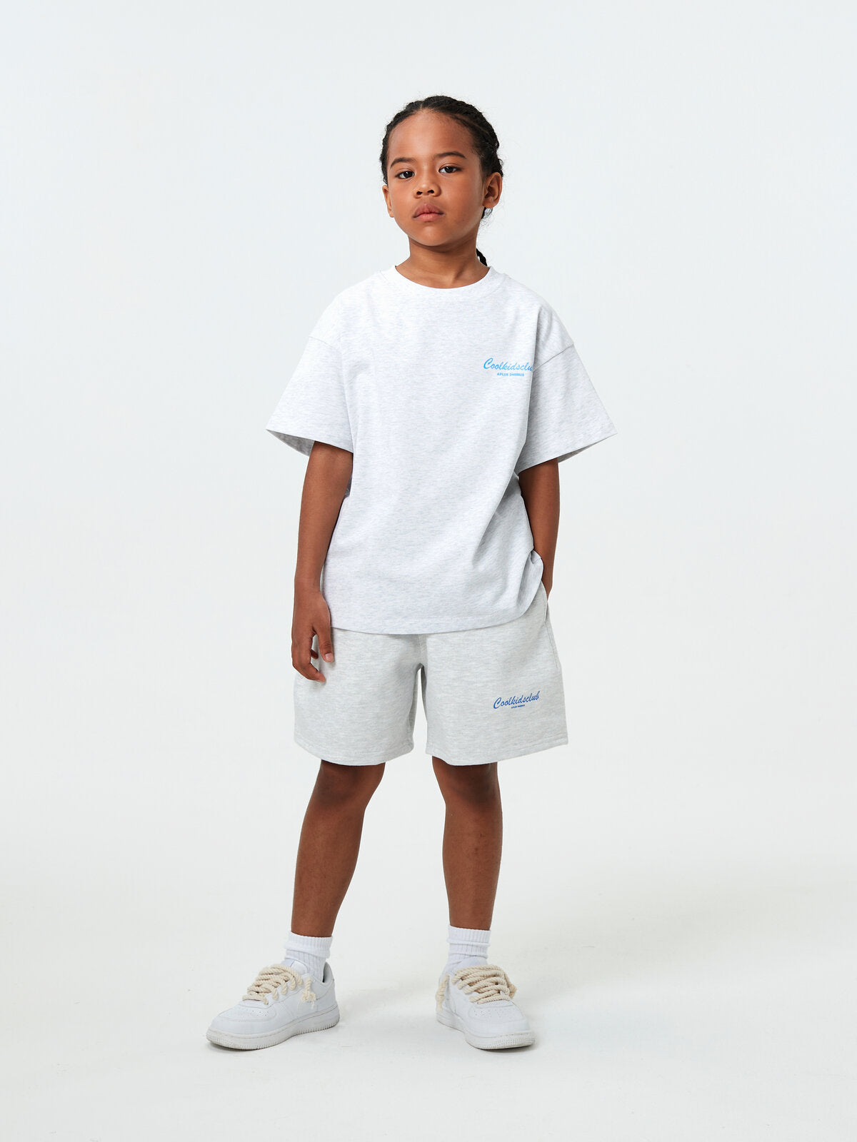 Kids APLUS DMINUS Coolkidsclub Graphic T-Shirt – 100% Cotton Boxy Fit Cursive Print Tee