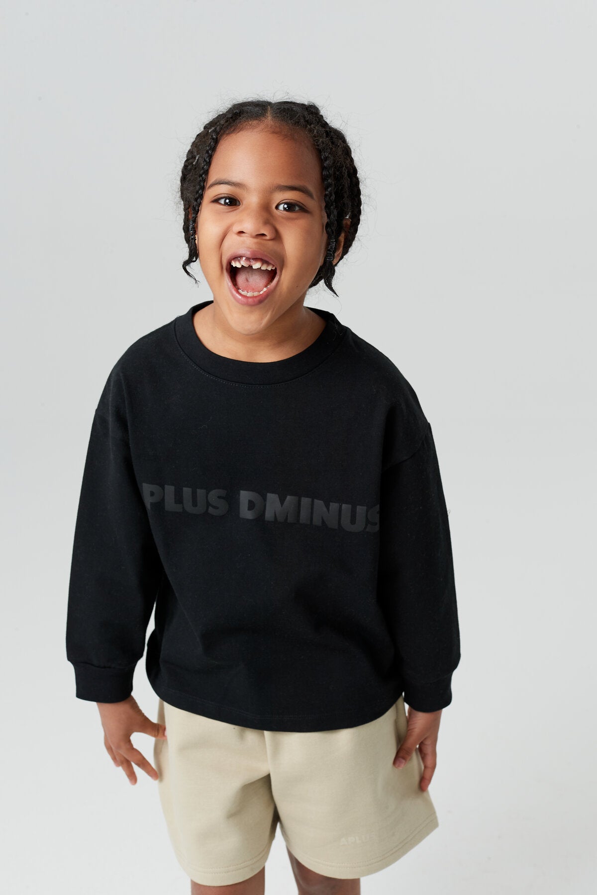 Kids APLUS DMINUS Logo Fitted Long Sleeve T-Shirt – 100% Cotton Sports Casual Basic Tee