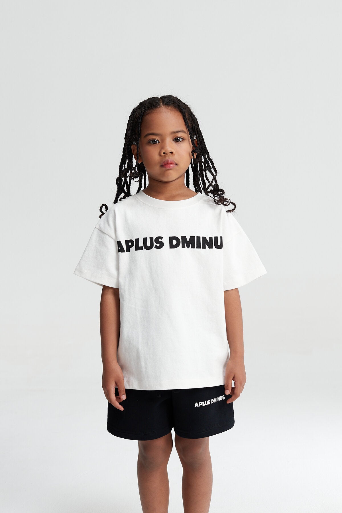 Kids APLUS DMINUS Logo Graphic T-Shirt – Screen-Printed Oversized Everyday Tee
