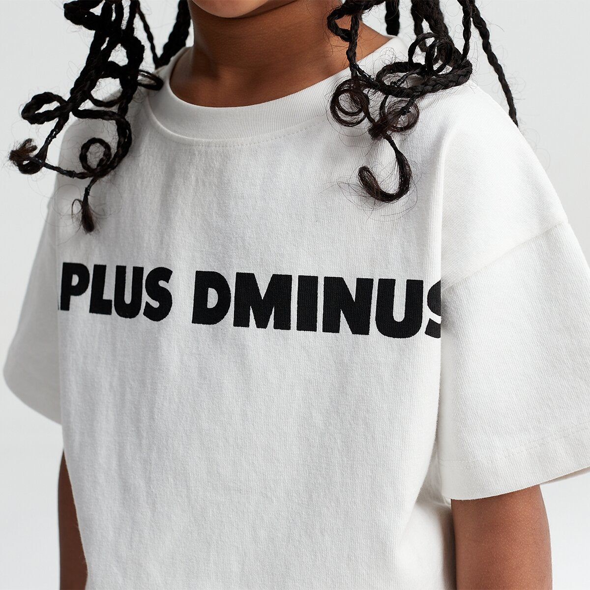 Kids APLUS DMINUS Logo Graphic T-Shirt – Screen-Printed Oversized Everyday Tee