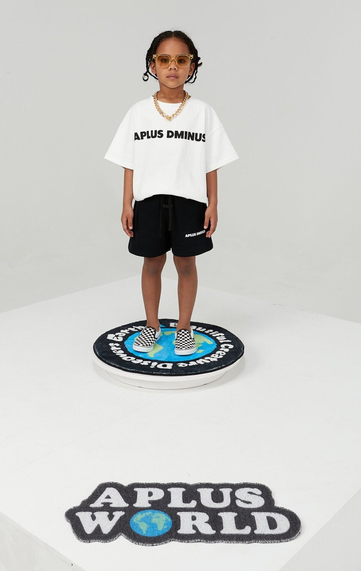 Kids APLUS DMINUS Logo Graphic T-Shirt – Screen-Printed Oversized Everyday Tee
