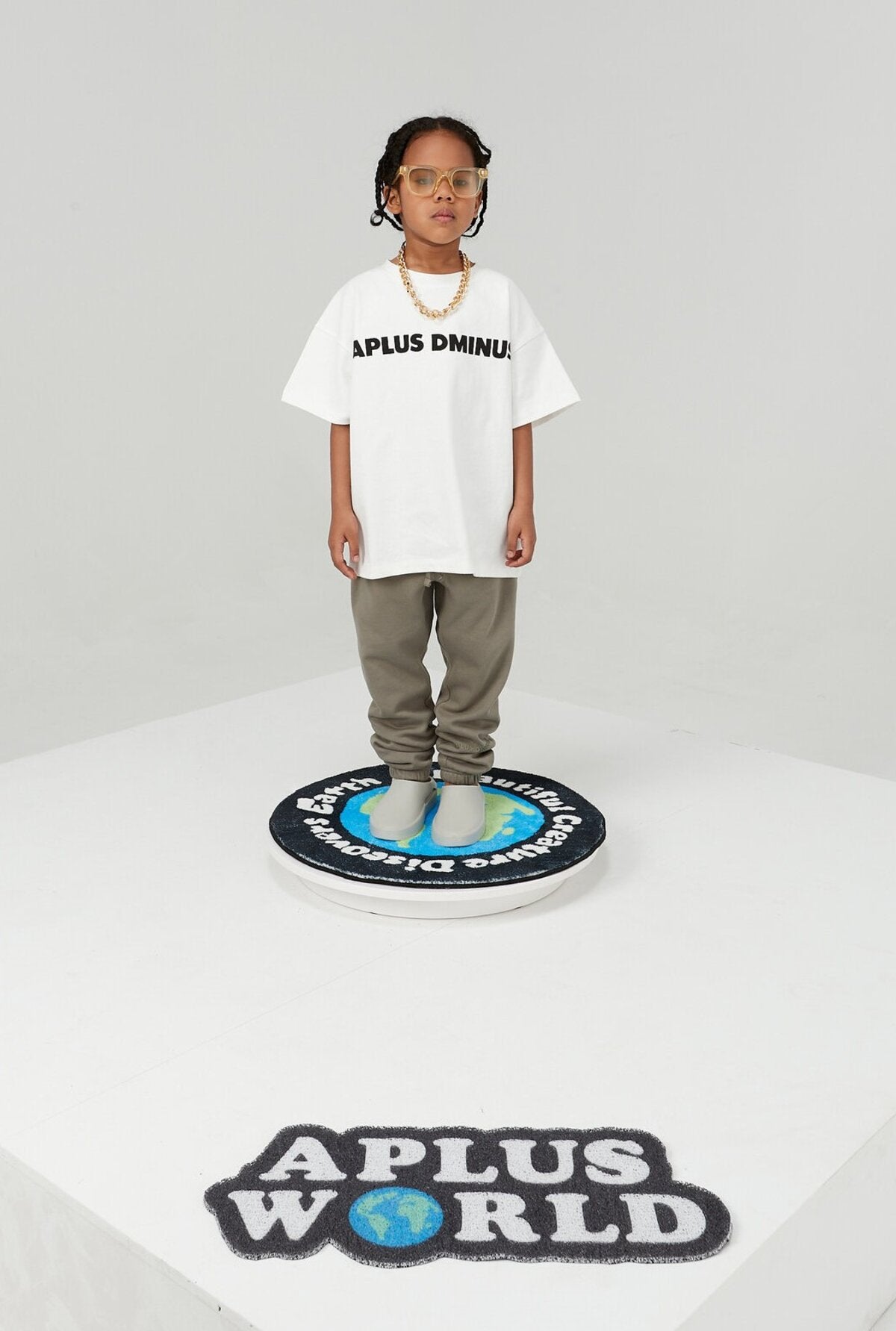 Kids APLUS DMINUS Logo Graphic T-Shirt – Screen-Printed Oversized Everyday Tee