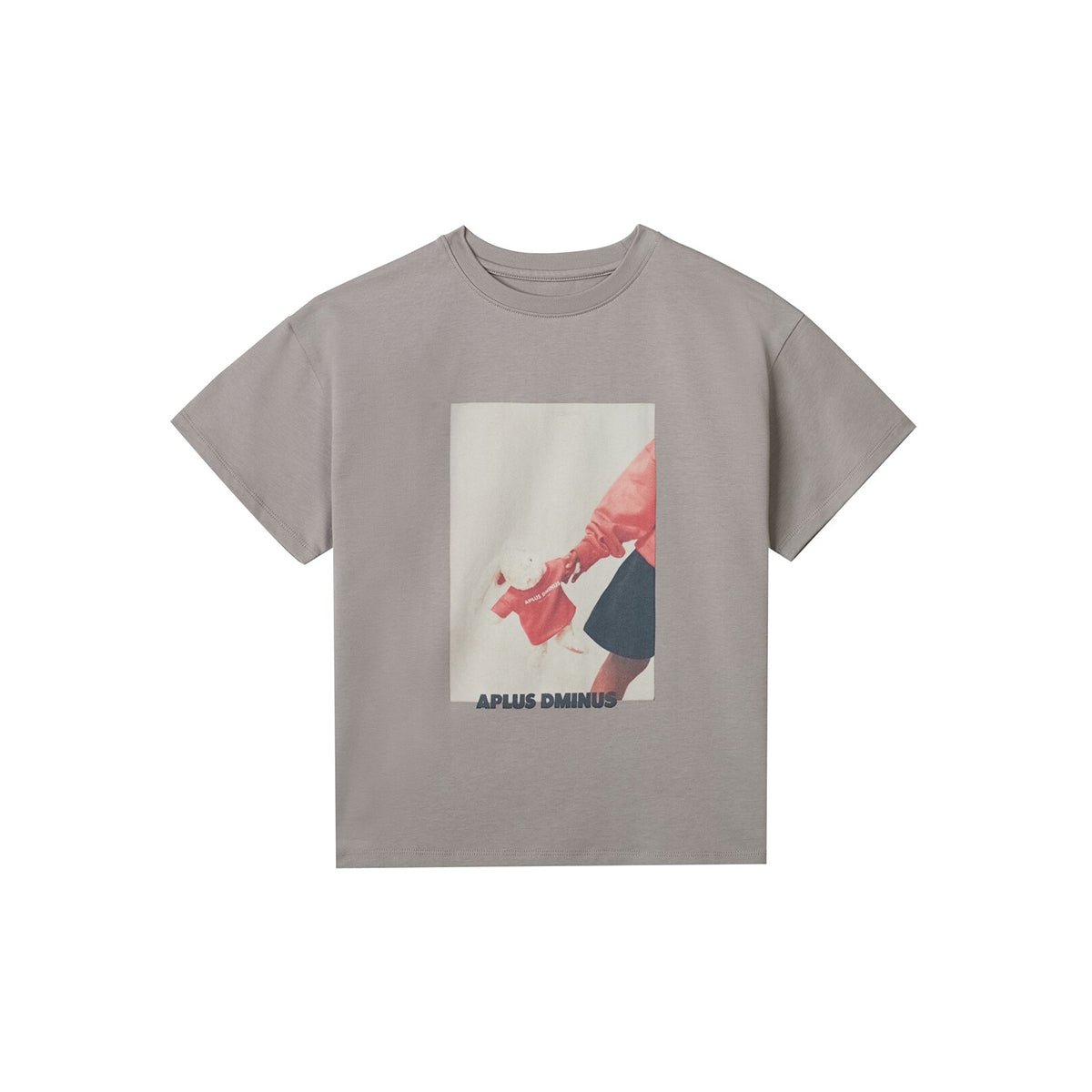 Kids APLUS DMINUS Love Mom Photo Graphic T-Shirt – 100% Cotton Boxy Fit Discharge Print Tee