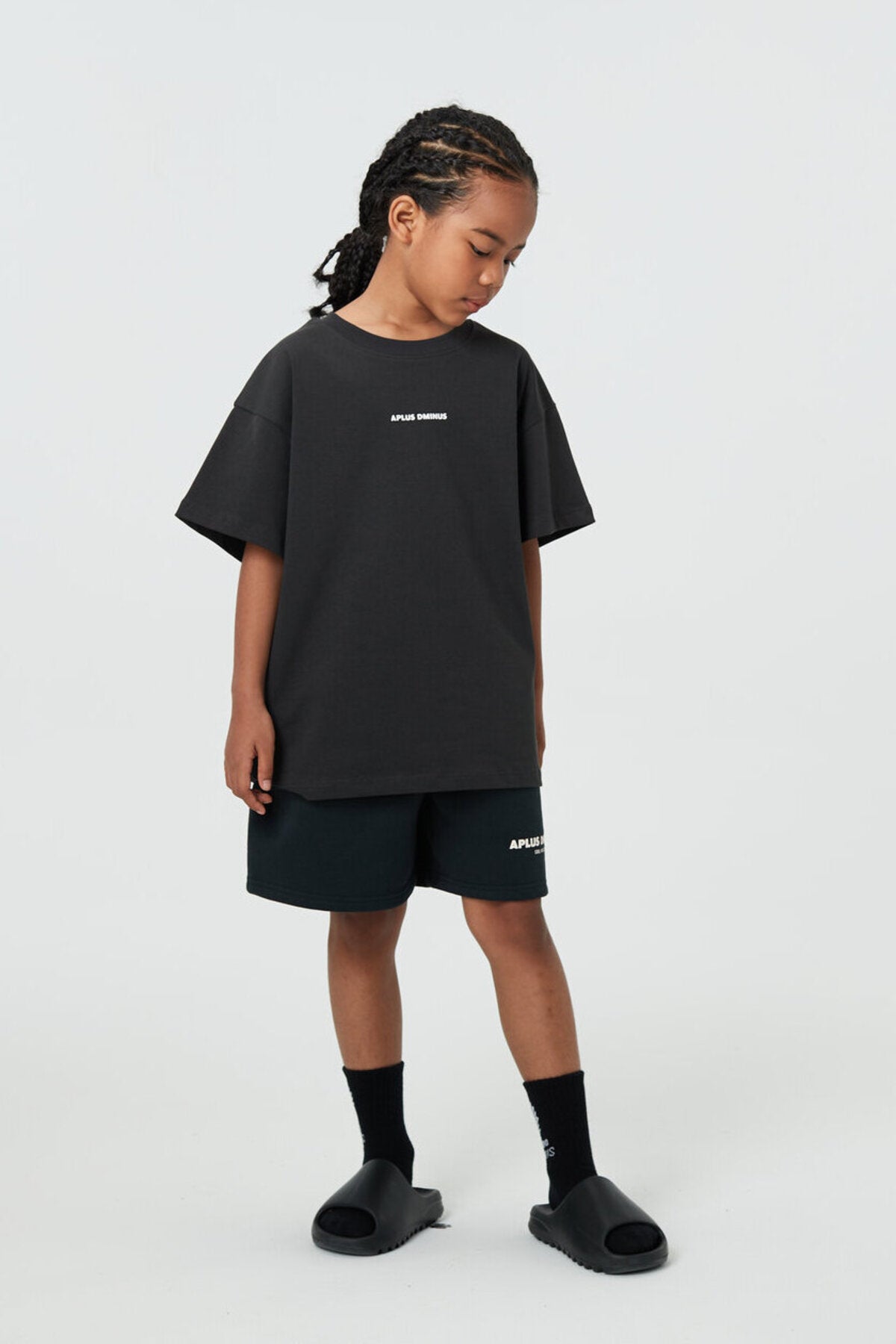 Kids APLUS DMINUS Small Logo Boxy T-Shirt – 100% Cotton Relaxed Drop-Shoulder Tee