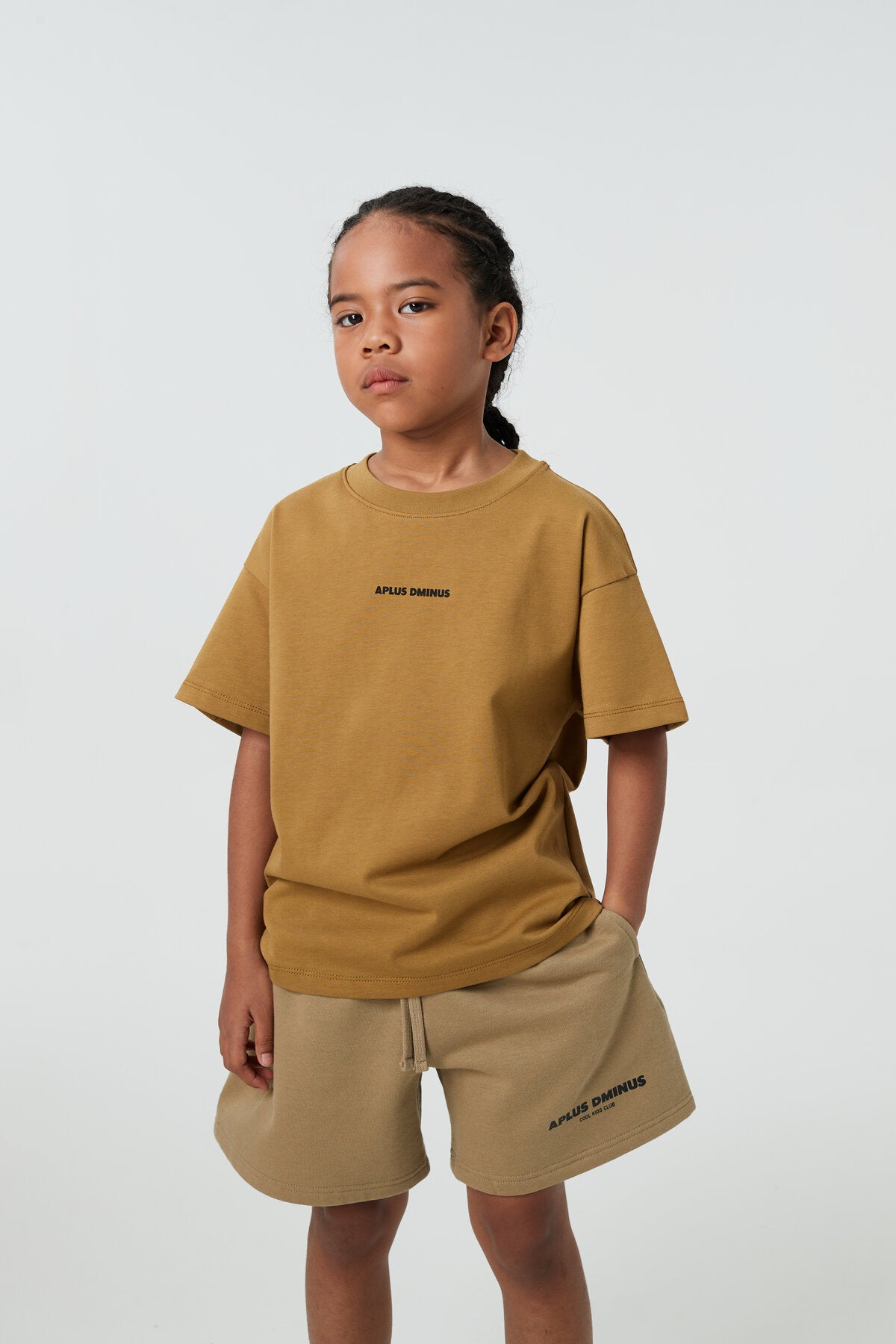Kids APLUS DMINUS Small Logo Boxy T-Shirt – 100% Cotton Relaxed Drop-Shoulder Tee