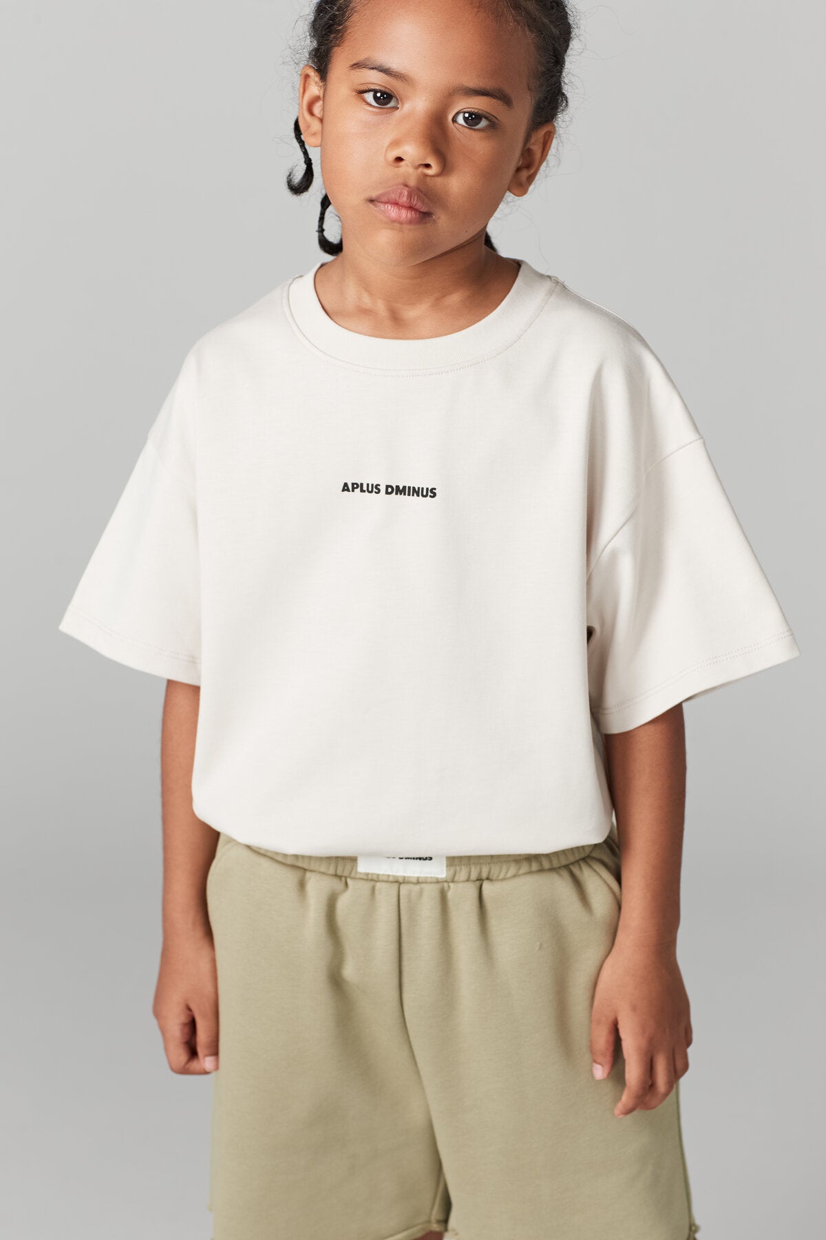 Kids APLUS DMINUS Small Logo Boxy T-Shirt – 100% Cotton Relaxed Drop-Shoulder Tee