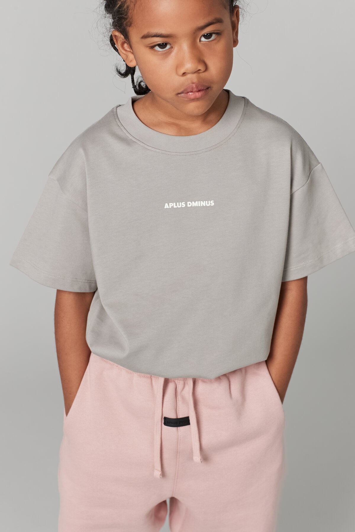 Kids APLUS DMINUS Small Logo Boxy T-Shirt – 100% Cotton Relaxed Drop-Shoulder Tee