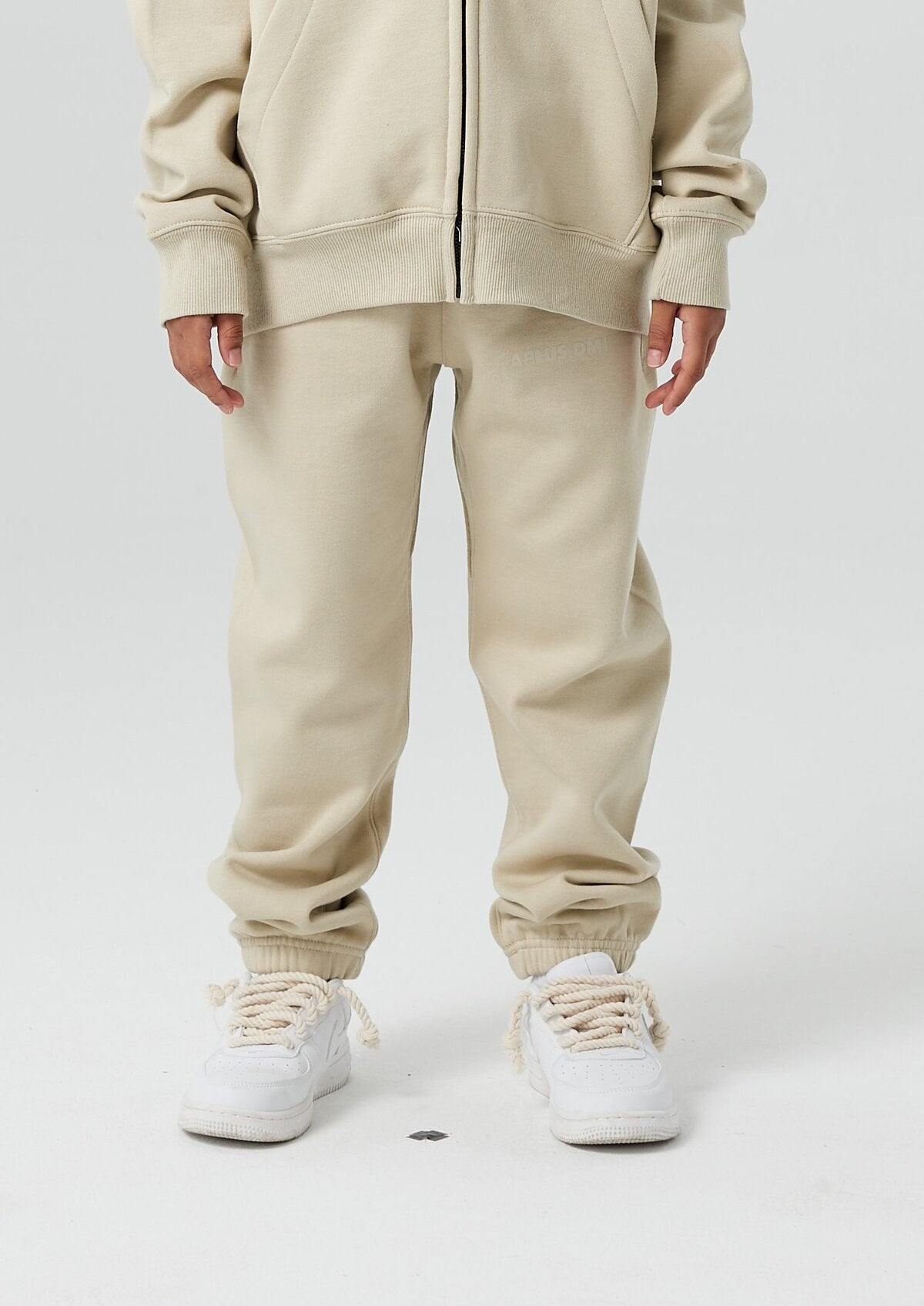 Kids APLUS DMINUS Stacked Logo Drawstring Joggers – Structured Thin Fleece Sports Sweatpants