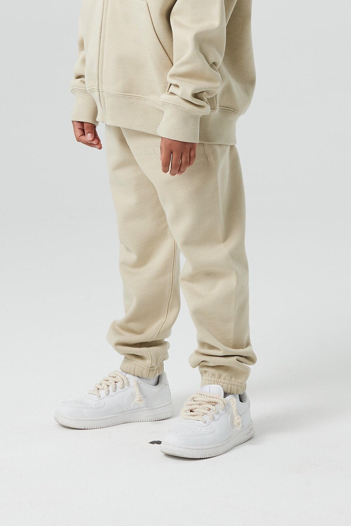 Kids APLUS DMINUS Stacked Logo Drawstring Joggers – Structured Thin Fleece Sports Sweatpants