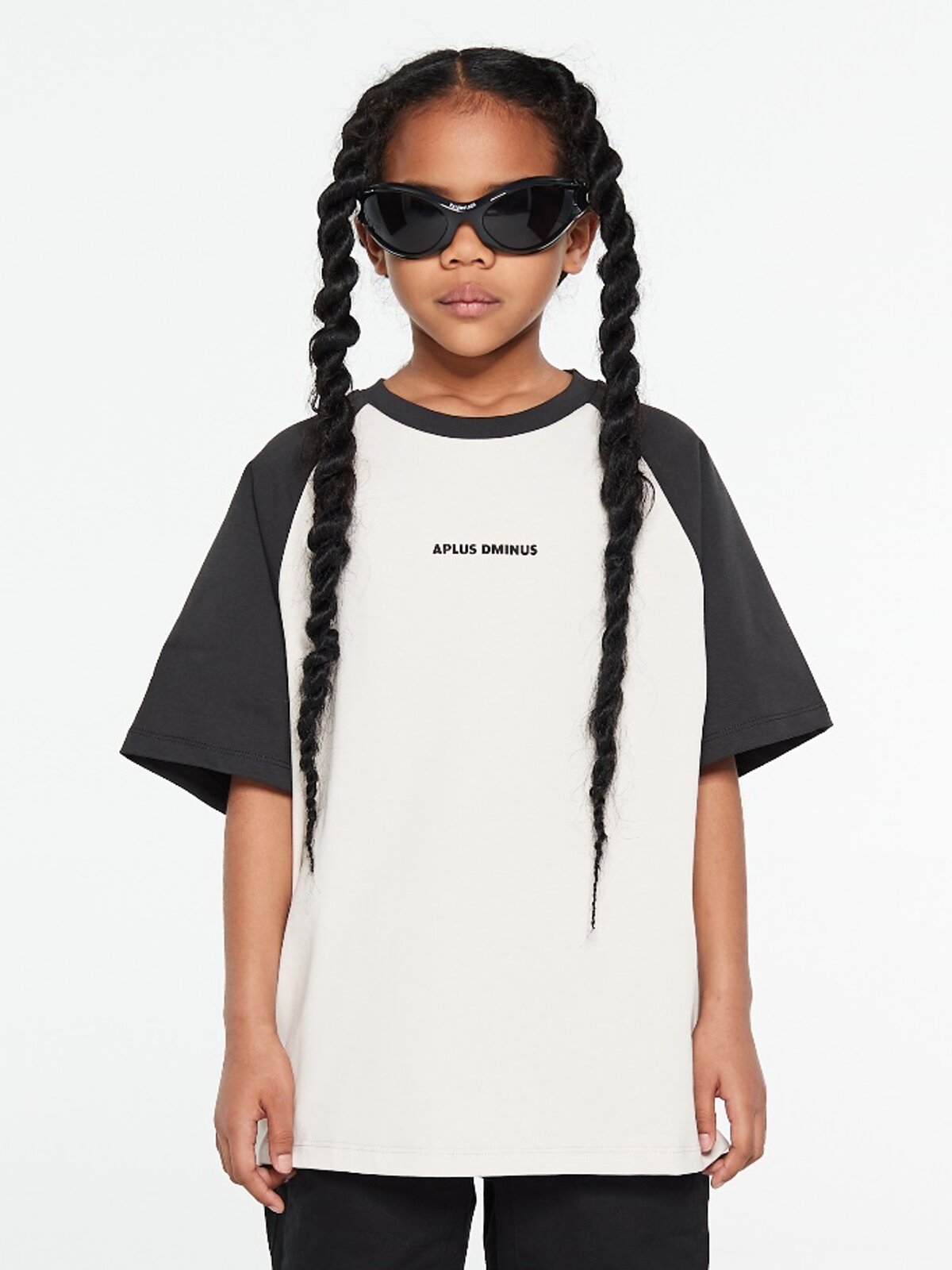 Kids APLUS DMINUS Two-Tone Raglan T-Shirt – 100% Cotton Contrast Sleeve Tee