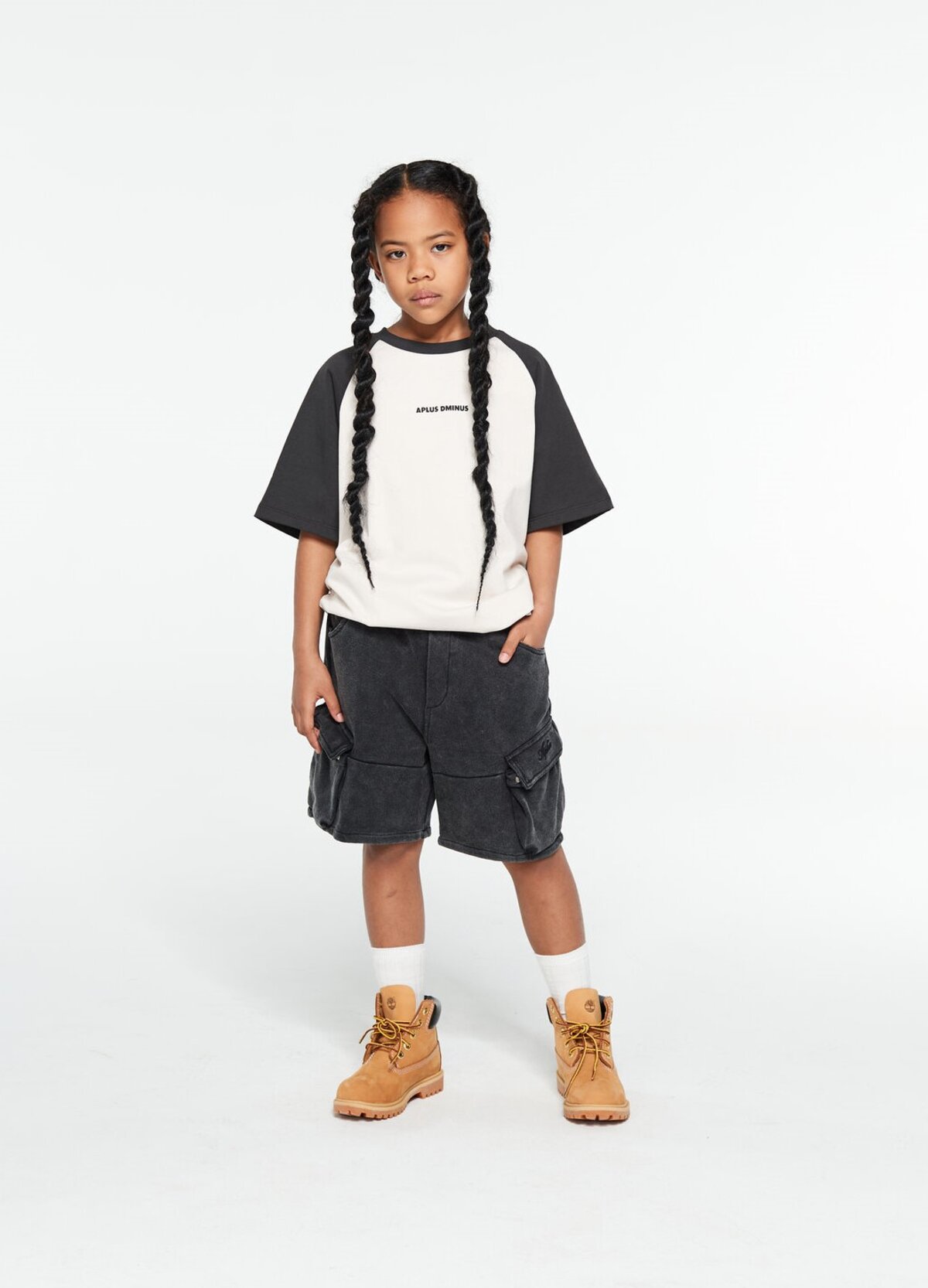 Kids APLUS DMINUS Two-Tone Raglan T-Shirt – 100% Cotton Contrast Sleeve Tee