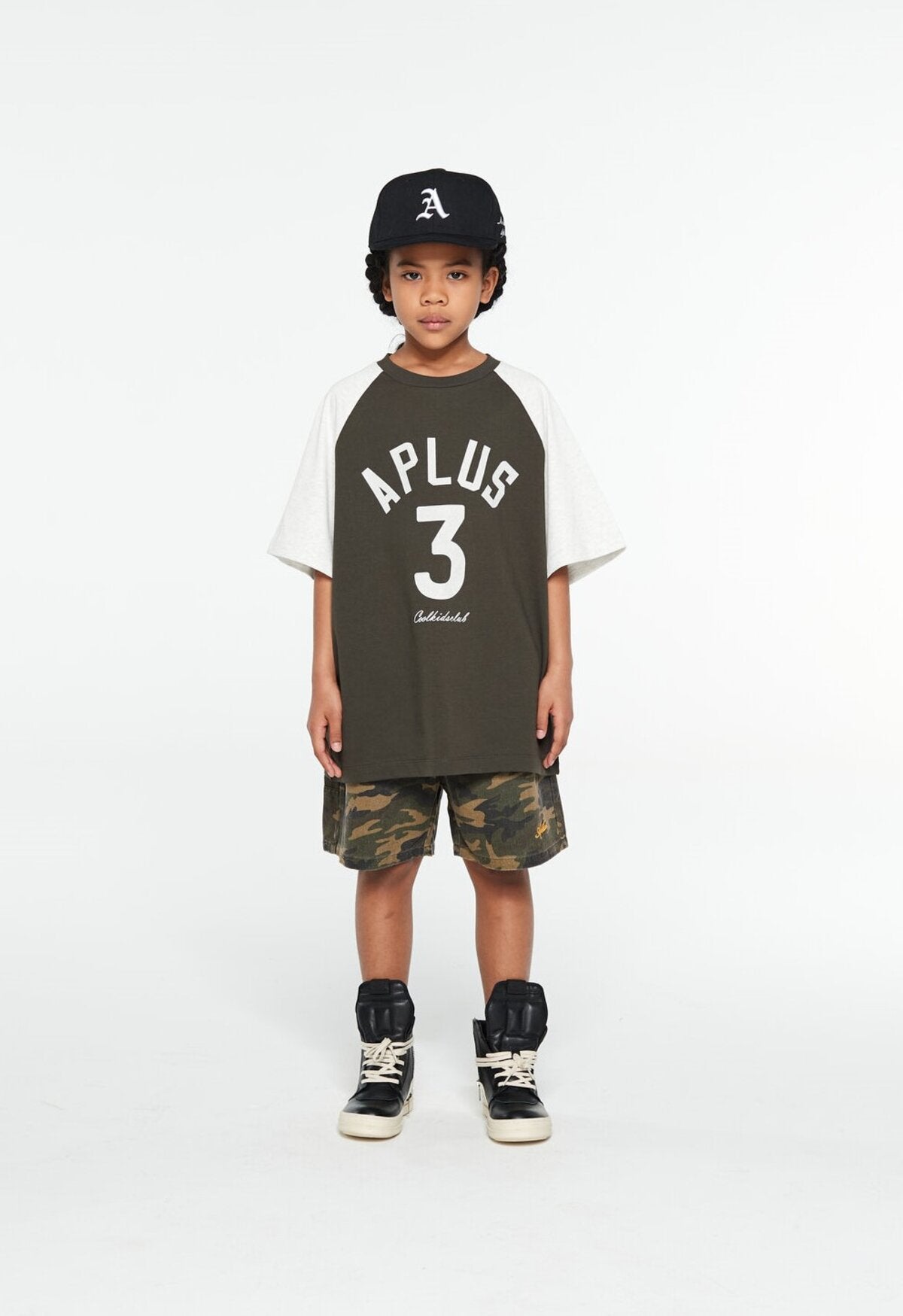 Kids APLUS DMINUS Vintage Campus Raglan T-Shirt – 100% Cotton Two-Tone Varsity Graphic Tee