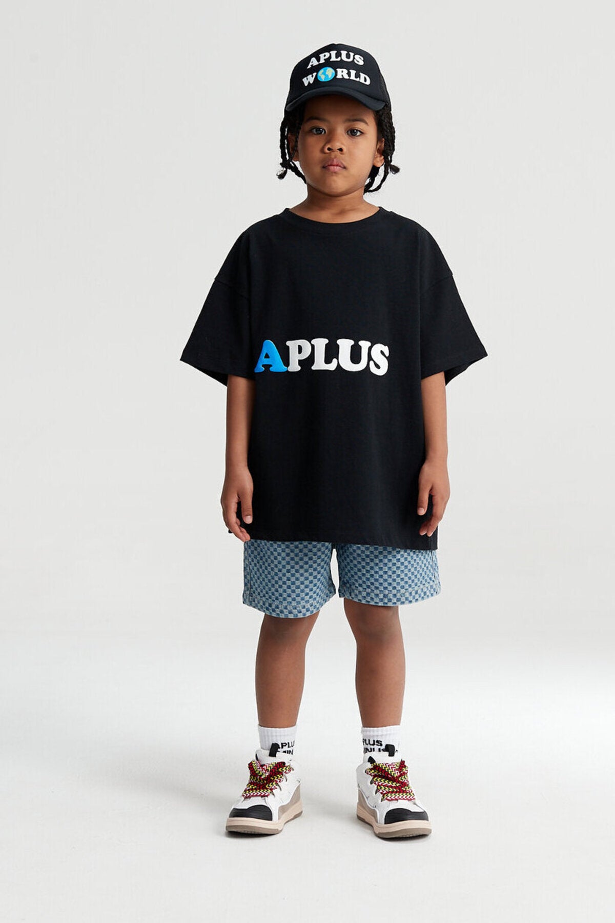 Kids APLUS Earth Globe Graphic T-Shirt – Screen-Printed Oversized Everyday Tee