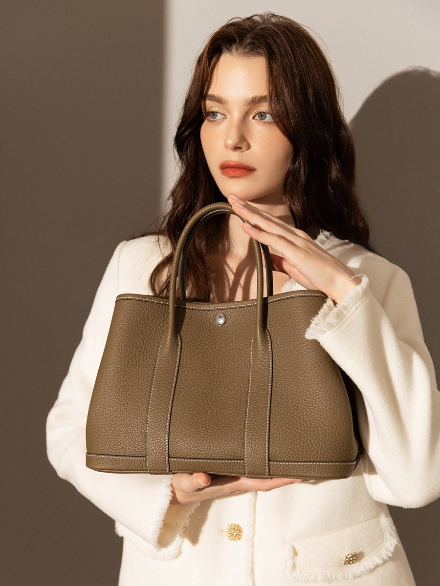 La Rochelle Pebbled Leather Top Handle Tote Bag – Structured Everyday Carryall with Contrast Stitching