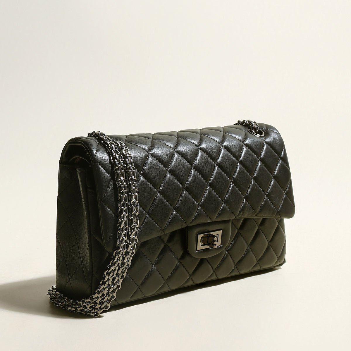 Large Black Quilted Lambskin Leather Flap Shoulder Bag – Diamond Quilted Chain Strap Crossbody