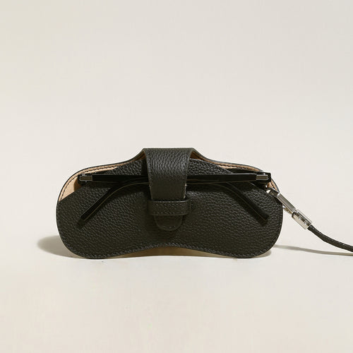 Leather Sunglasses Wrist Pouch – Top-Grain Cowhide Eyewear Case with Detachable Strap