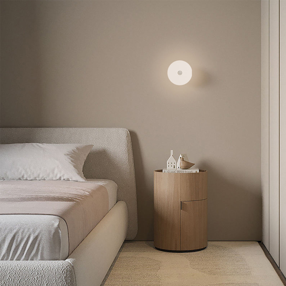 led-wireless-rechargeable-motion-sensor-night-light_white_2.jpg