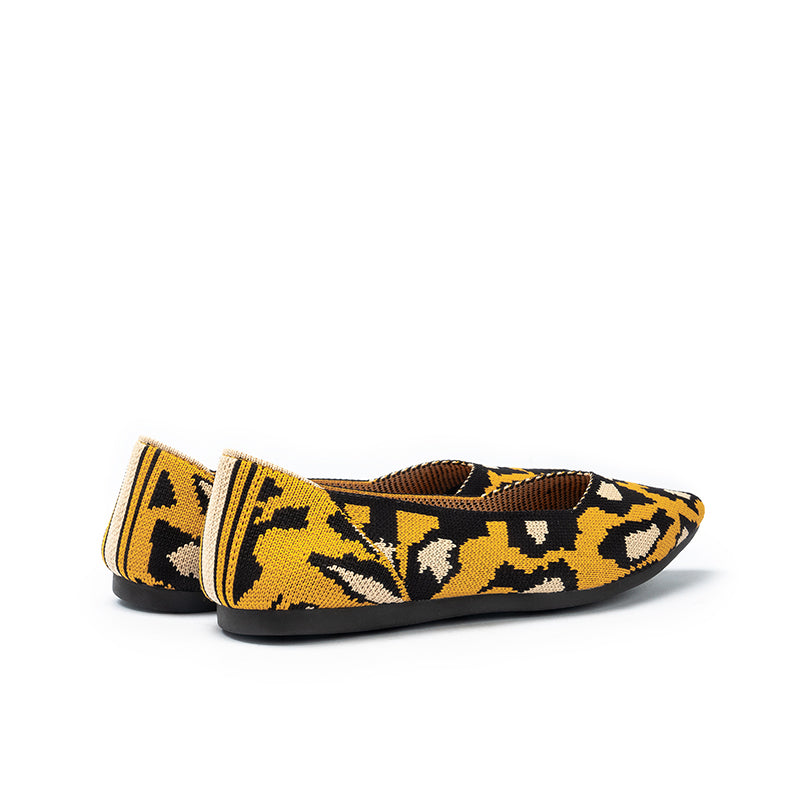 leopard-print-pointed-toe-work-shoes_all_yellow_3.jpg