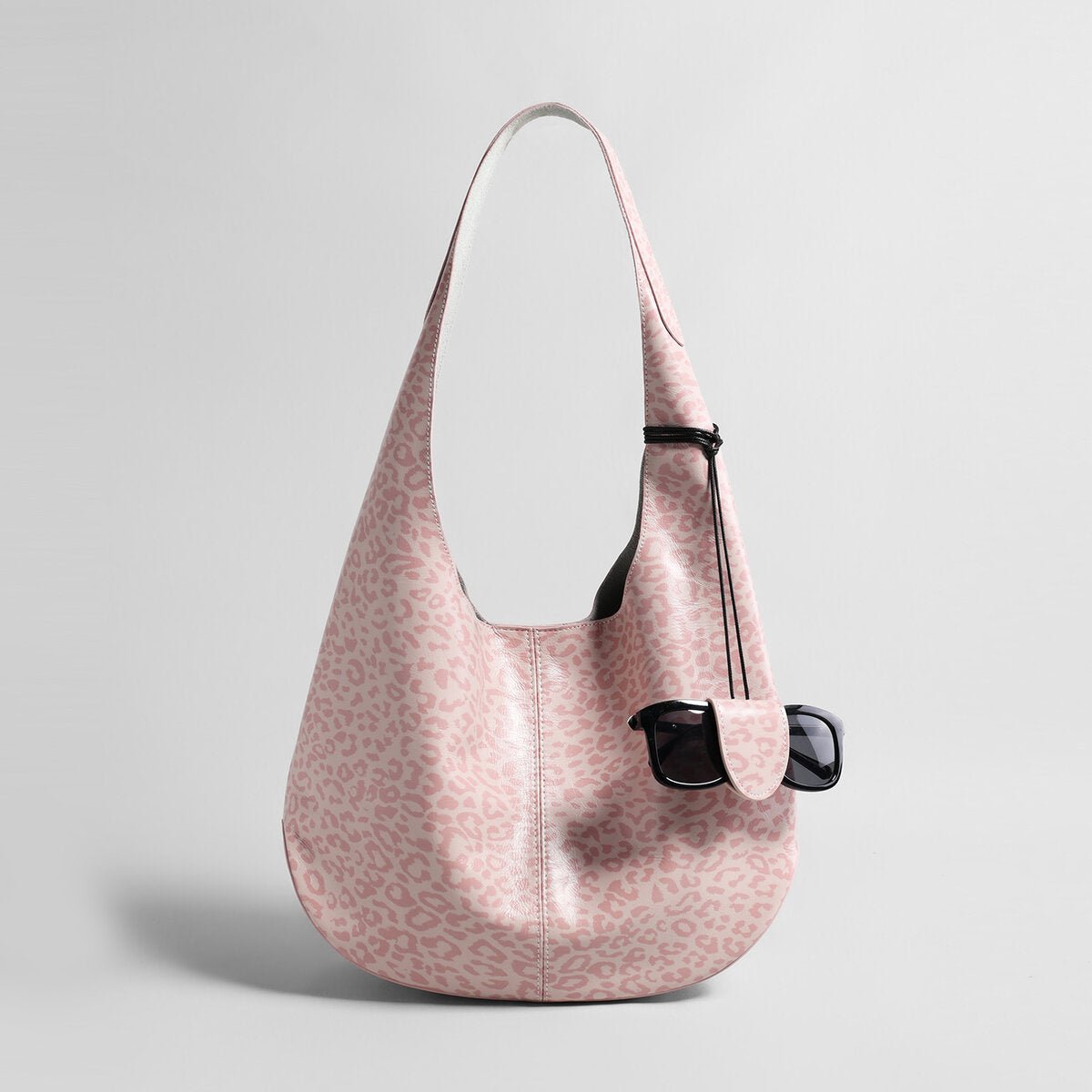 Leopard Print Soft Hobo Bag – First-Layer Calfskin Leather Shoulder Tote with Matching Pouch