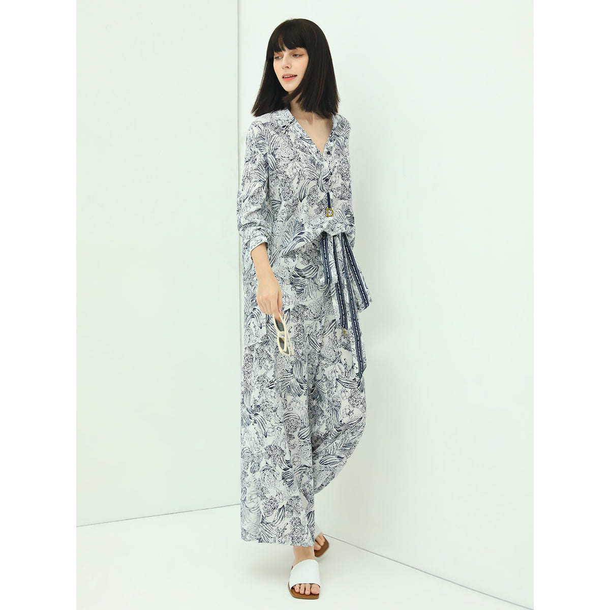 lily island flimsy v neck floral shirt all floral 3