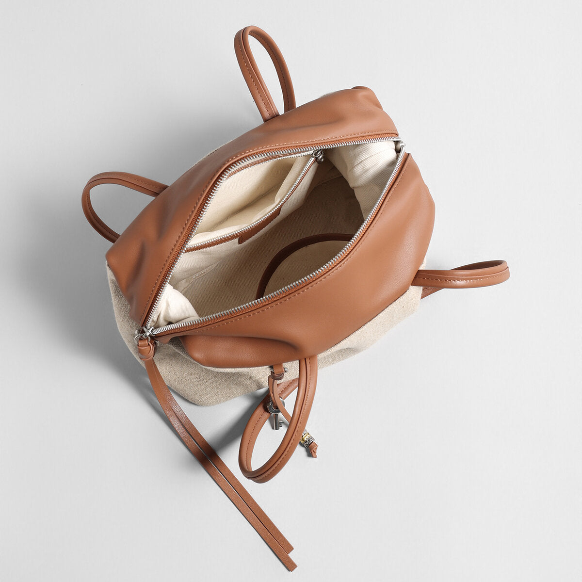 Linen & Leather Colour-Block Tote Bag – Leather Trim with Tassel Zip & Convertible Crossbody