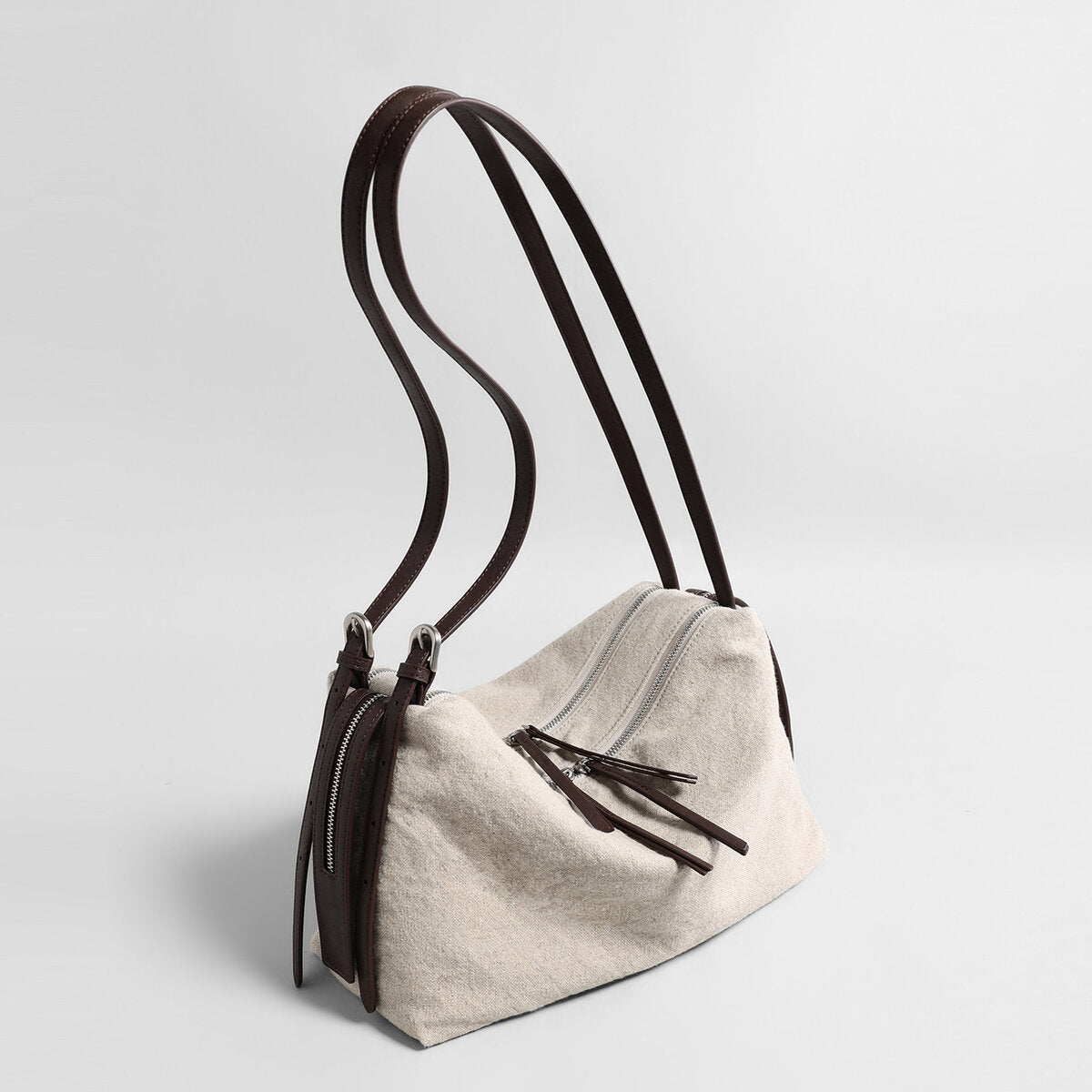 Linen Pillow Shoulder Bag – Slouchy Silhouette with Adjustable Leather Strap