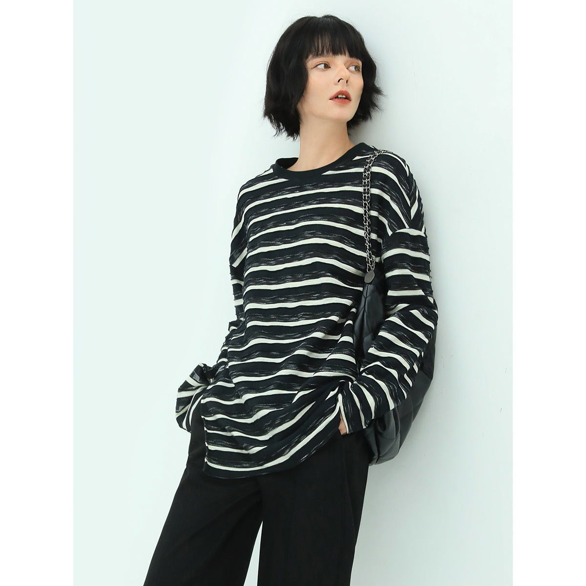 loose long sleeve striped tee with side slit all stripe 2