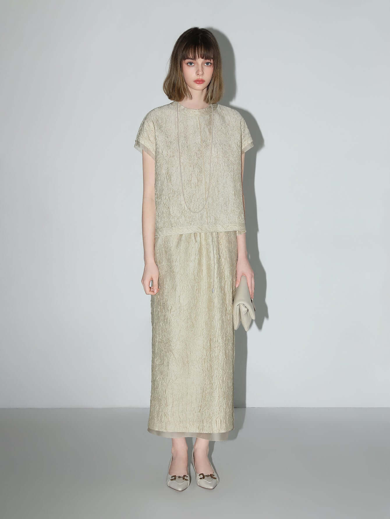 luxe contrast champagne silk textured satin midi skirt all champagne 2