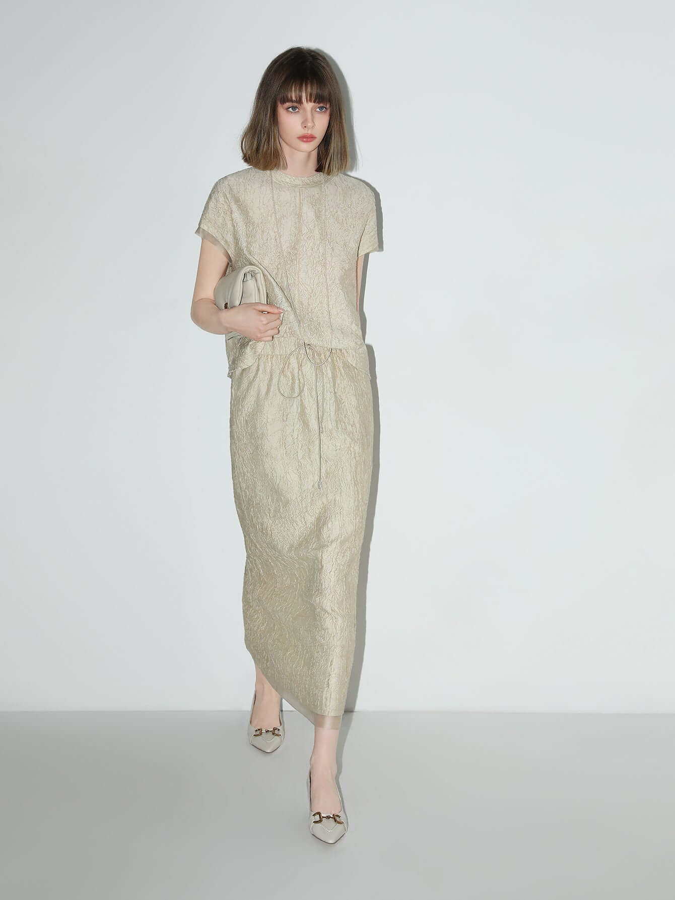 luxe contrast champagne silk textured satin midi skirt all champagne 3