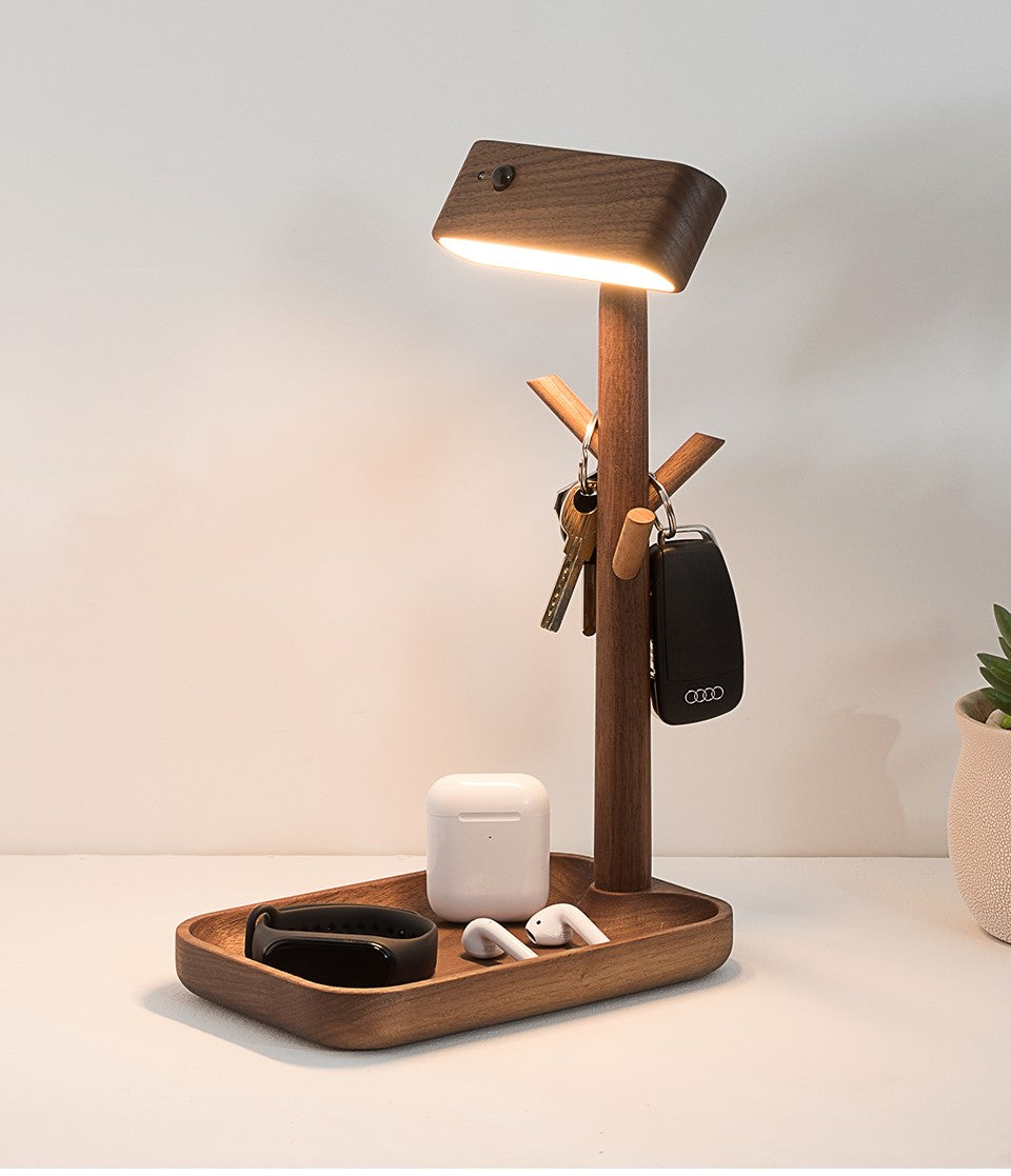 magnetic-solid-wood-rechargeable-induction-light_walnut_1.jpg