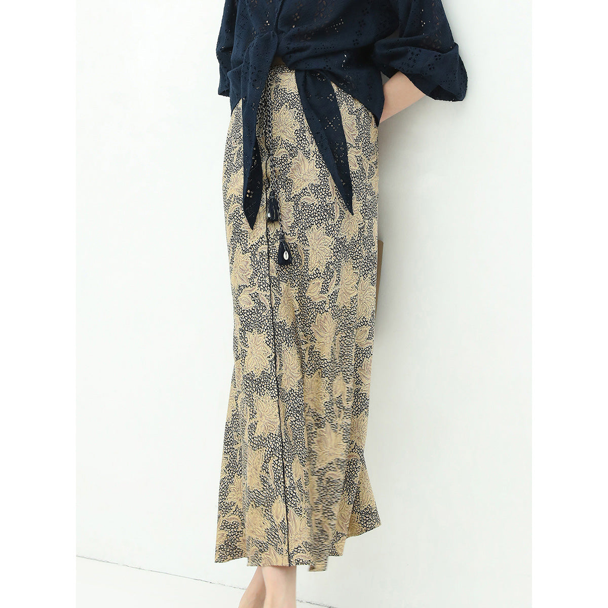 maple detailed khaki mermaid skirt all khaki 1