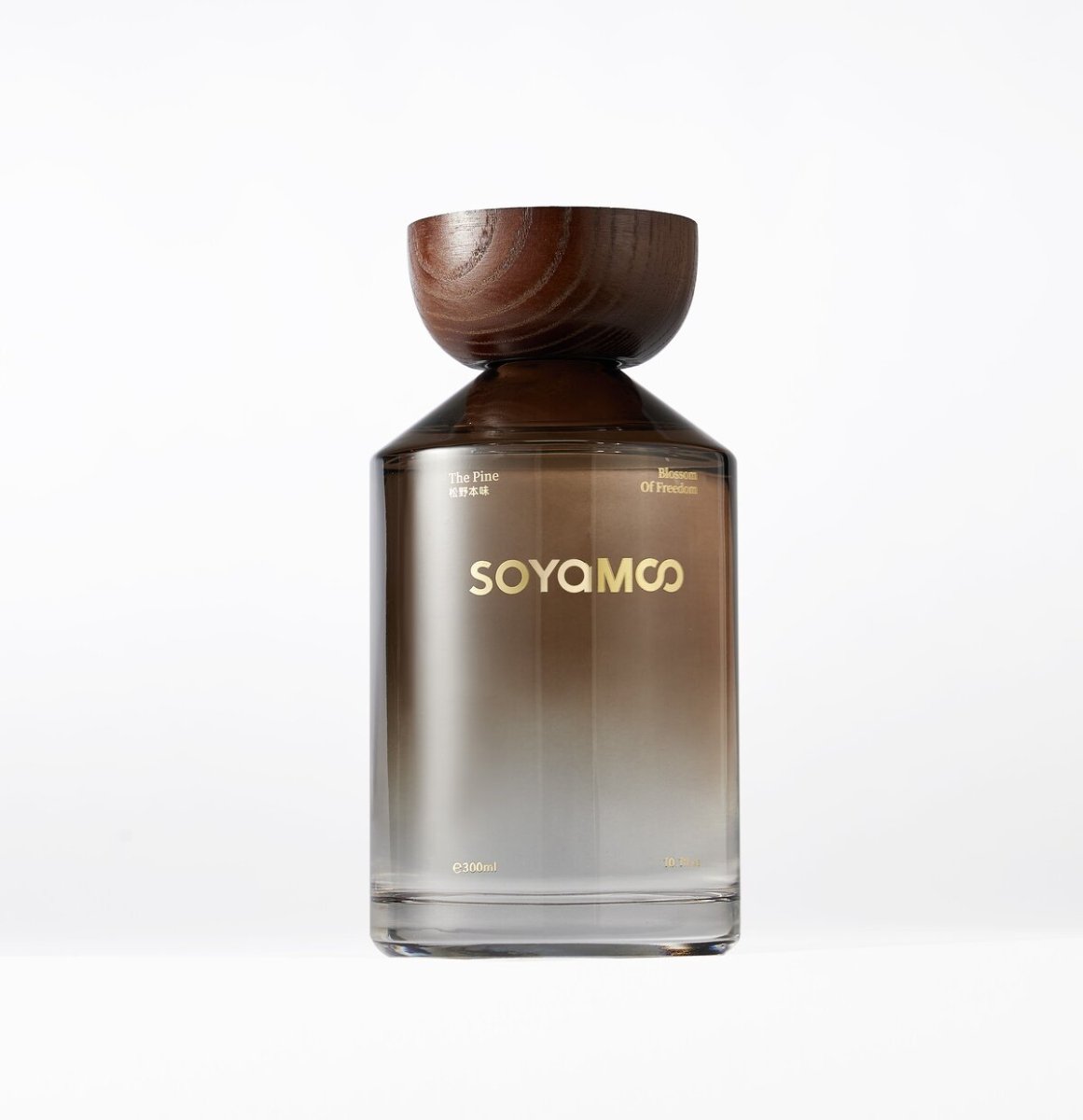 Matsuno Essence Wilderness Angled Shoulder Glass Reed Diffuser – 300ml